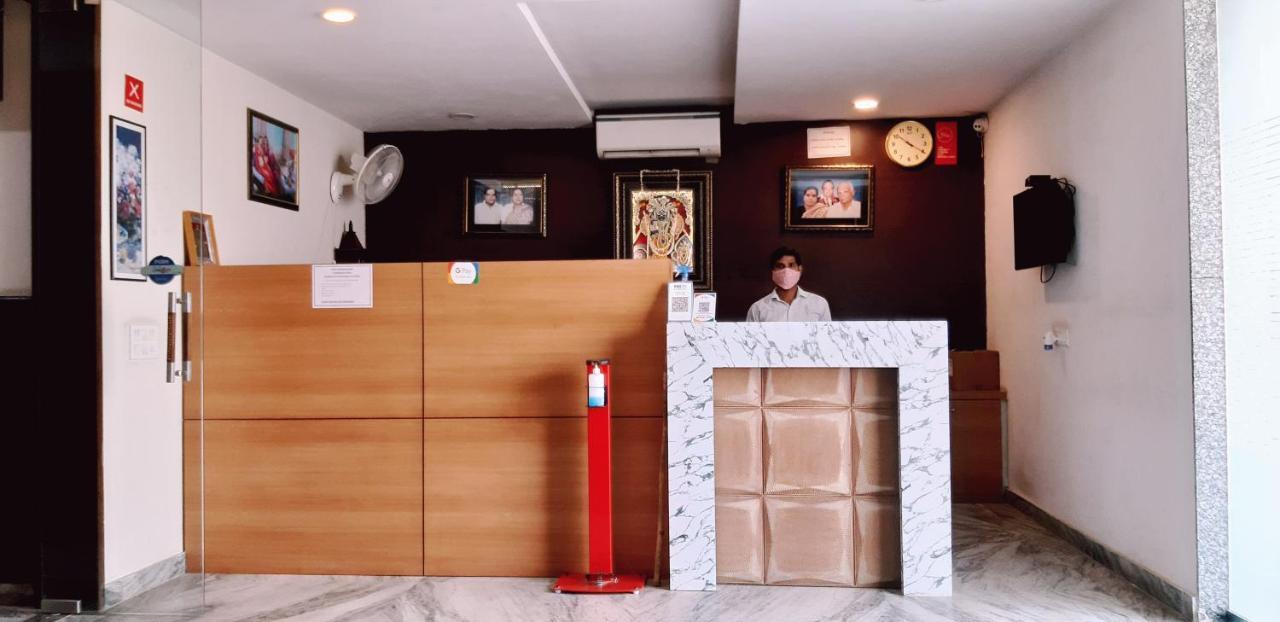 Hotel Sar Kamla Dham Skd Vrindavan Fully Vaccinated Staff Exteriér fotografie