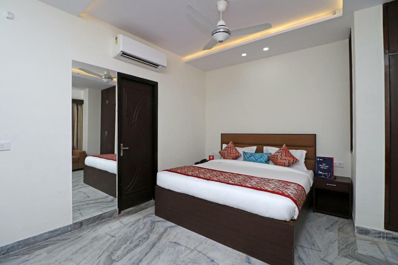 Hotel Sar Kamla Dham Skd Vrindavan Fully Vaccinated Staff Exteriér fotografie